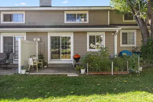 3304 River Bluff Dr, Eagan, MN 55121 - Photo 27