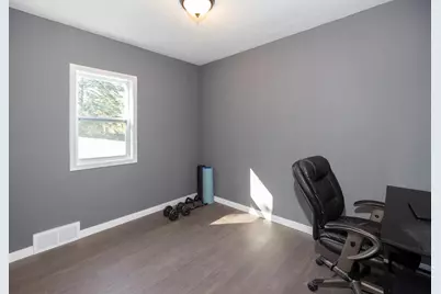 311 15th Street S, Moorhead, MN 56560 - Photo 13