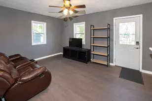 311 15th St S, Moorhead, MN 56560 - Photo 3