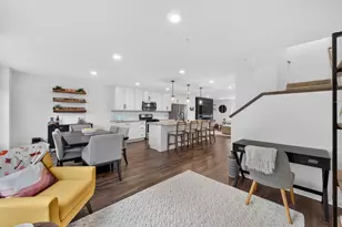 748 Midtown Ln, New Brighton, MN 55112 - Photo 21