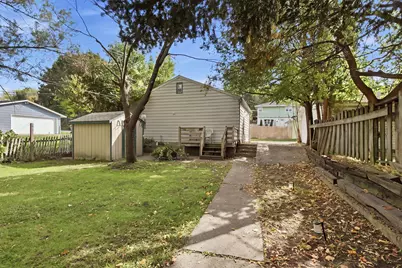 268 Sidney Street E, Saint Paul, MN 55107 - Photo 15
