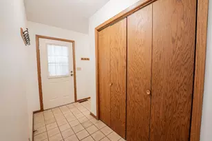 3379 Southgate Ct, Eau Claire, WI 54701 - Photo 3