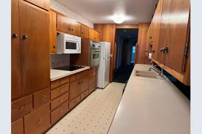 15 10th Street SE, Wells, MN 56097 - Photo 9