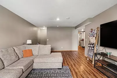 409 Juniper Lane NW, Montgomery, MN 56069 - Photo 9
