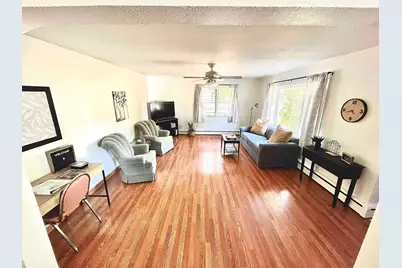 213 Tindolph Avenue N, Thief River Falls, MN 56701 - Photo 5