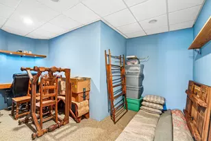 994 Stratford Ln W, Burnsville, MN 55337 - Photo 39