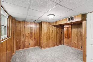 2147 Burns Ave, Saint Paul, MN 55119 - Photo 15