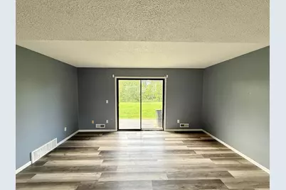 3241 Dodd Lane, Eagan, MN 55121 - Photo 5