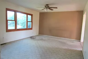 1617 7th Ave, Granite Falls, MN 56241 - Photo 3