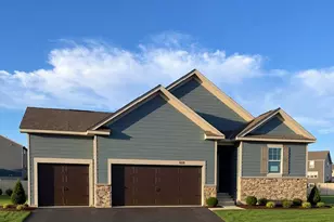 1712 Oak Crk Dr, Chaska, MN 55318 - Photo 1
