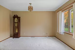 2010 Norton Rd, Duluth, MN 55803 - Photo 17