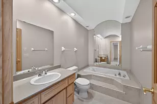 525 Sterling St S, Maplewood, MN 55119 - Photo 23