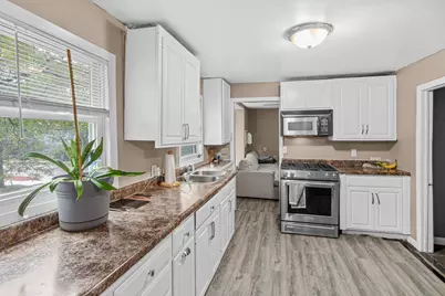 2745 29th Avenue S, Minneapolis, MN 55406 - Photo 9