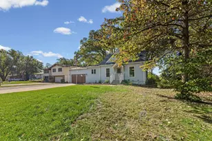 8634 Lincoln Street NE, Blaine, MN 55434 - Photo 9