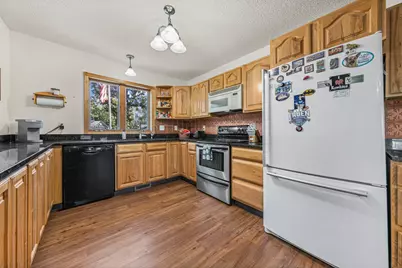 8634 Lincoln Street NE, Blaine, MN 55434 - Photo 3