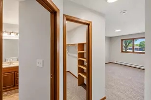 925 Bahls Dr, Hastings, MN 55033 - Photo 17