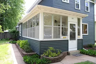 421 E Sanborn St, Winona, MN 55987 - Photo 27