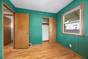 1097 Dale St N, Saint Paul, MN 55117 - Photo 33