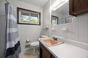 1097 Dale St N, Saint Paul, MN 55117 - Photo 29