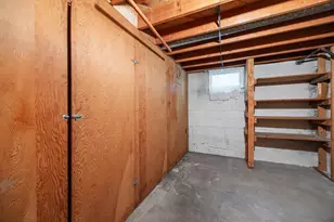 1097 Dale St N, Saint Paul, MN 55117 - Photo 43
