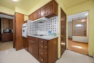1097 Dale St N, Saint Paul, MN 55117 - Photo 21