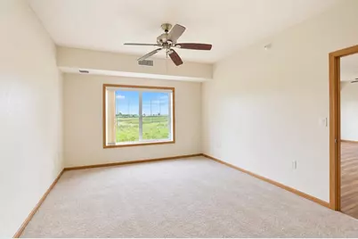 2301 10th Street NW #116, Austin, MN 55912 - Photo 17