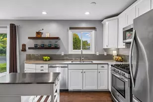 11578 Scotch Pine Ct, Eden Prairie, MN 55344 - Photo 17