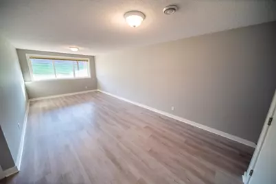 719 10th St SW, Pine Island, MN 55963 - Photo 29