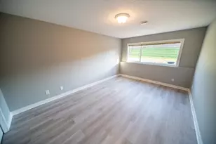 719 10th St SW, Pine Island, MN 55963 - Photo 23