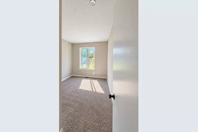 2933 69th Lane N, Brooklyn Center, MN 55430 - Photo 5