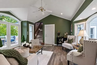 200 N Lexington Avenue, Le Center, MN 56057 - Photo 3