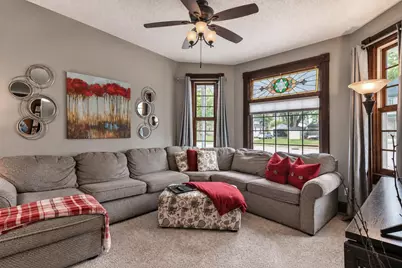 200 N Lexington Avenue, Le Center, MN 56057 - Photo 17