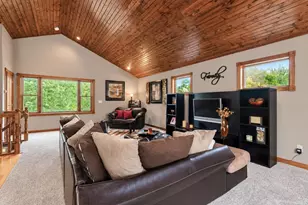 200 N Lexington Ave, Le Center, MN 56057 - Photo 23