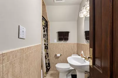 200 N Lexington Avenue, Le Center, MN 56057 - Photo 41