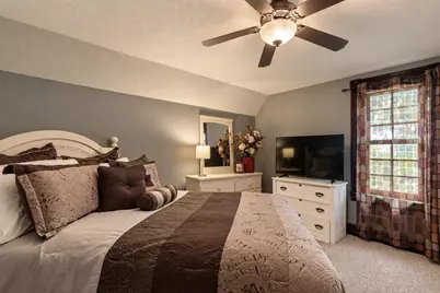 200 N Lexington Avenue, Le Center, MN 56057 - Photo 37
