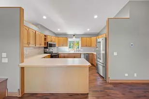 145 Airport Rd, Hutchinson, MN 55350 - Photo 7