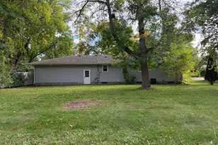 10142 99th Pl N, Maple Grove, MN 55369 - Photo 5
