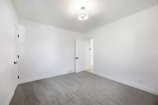 631 11th St N, Moorhead, MN 56560 - Photo 19