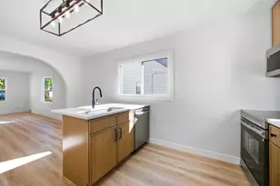 631 11th St N, Moorhead, MN 56560 - Photo 13