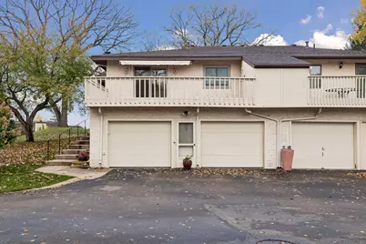 2032 Charlton Ridge, West Saint Paul, MN 55118 - Photo 1