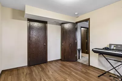 2032 Charlton Ridge, West Saint Paul, MN 55118 - Photo 25
