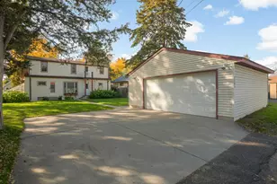 1346 Kent St, Saint Paul, MN 55117 - Photo 39