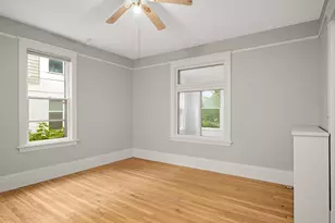 2445 Lyndale Ave S, Minneapolis, MN 55405 - Photo 9