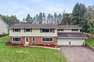 1435 56th St E, Inver Grove Heights, MN 55077 - Photo 1