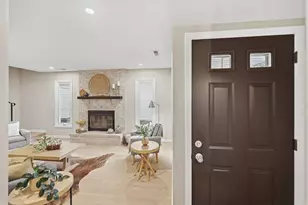 4711 Lund Point, Eagan, MN 55122 - Photo 7