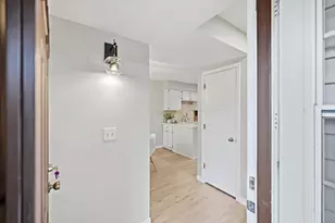 4711 Lund Point, Eagan, MN 55122 - Photo 7