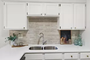 4711 Lund Point, Eagan, MN 55122 - Photo 11