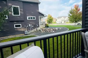 19967 Hiawatha Ct, Lakeville, MN 55044 - Photo 37