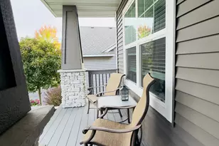 19967 Hiawatha Ct, Lakeville, MN 55044 - Photo 3