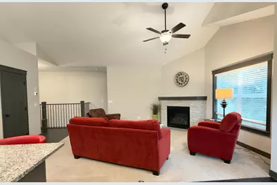 19967 Hiawatha Court, Lakeville, MN 55044 - Photo 25